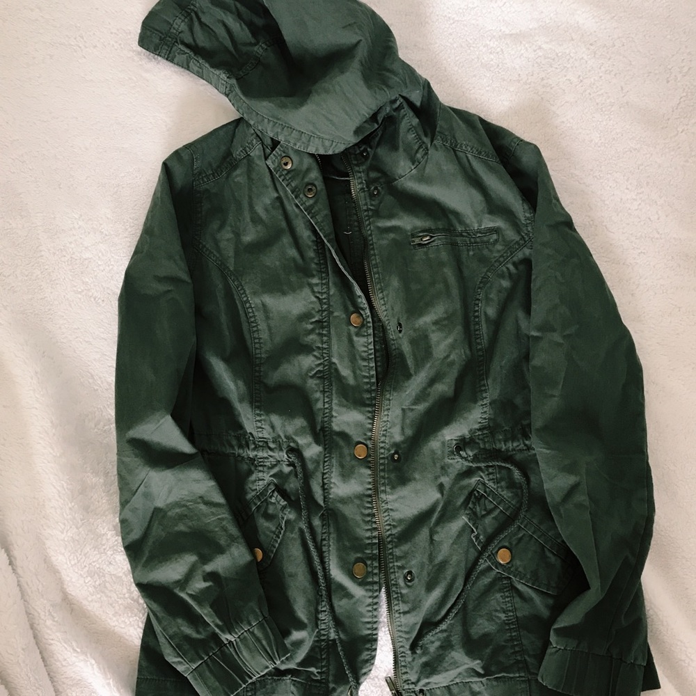 army green jacket - Picture 1 of 2